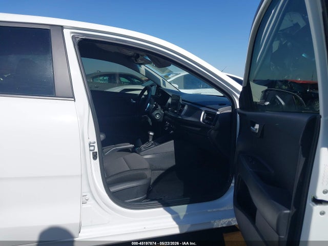 Kia Rio S