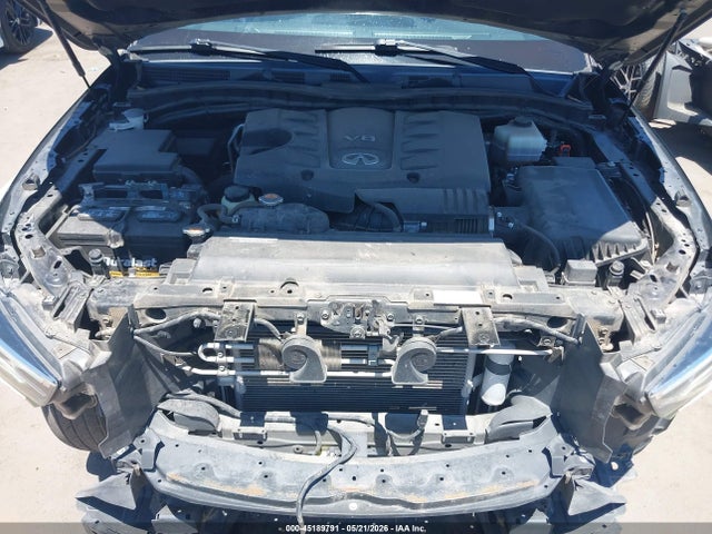 INFINITI Qx Luxe