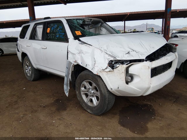 Salvage Toyota 4Runner Image