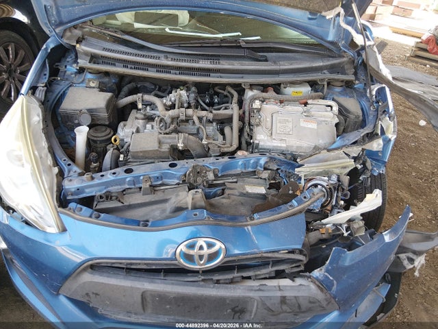 Toyota Prius c Two