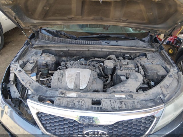 Kia Sorento Lx V6