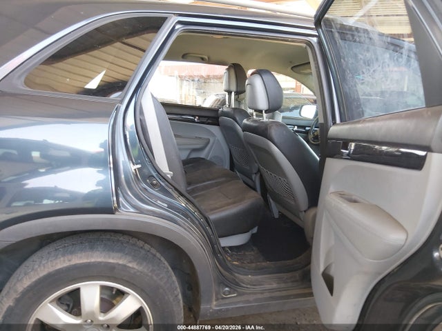 Kia Sorento Lx V6