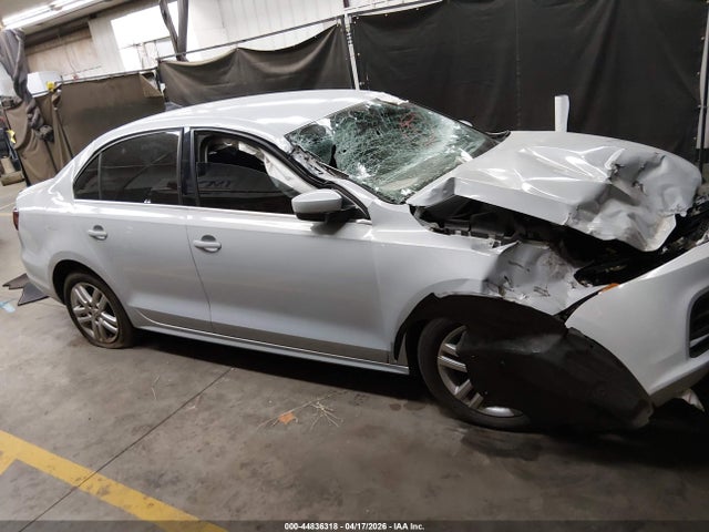Volkswagen Jetta 1.4t S