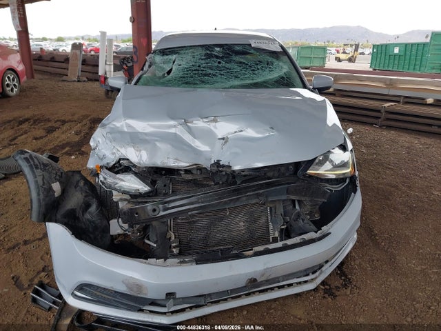 Volkswagen Jetta 1.4t S
