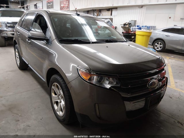 Salvage Ford Edge Image