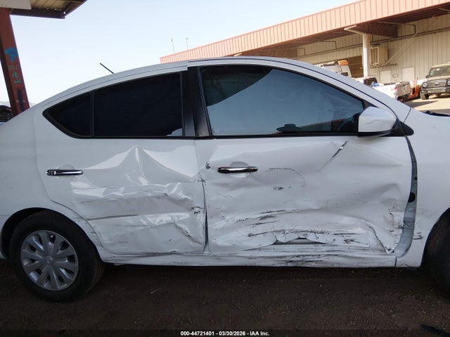Nissan Versa 1.6 Sv