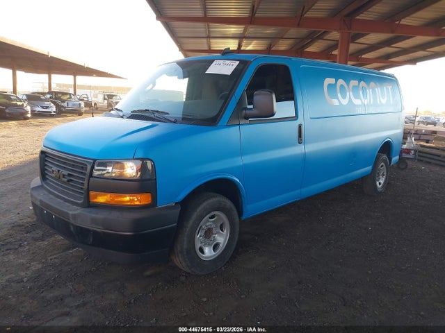 GMC Savana Rwd 3500 Extended Wheelbase Work Van