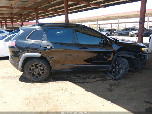 Jeep Cherokee Upland 4x4