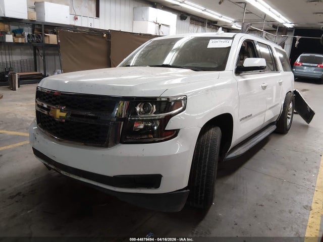 Chevrolet Suburban Lt