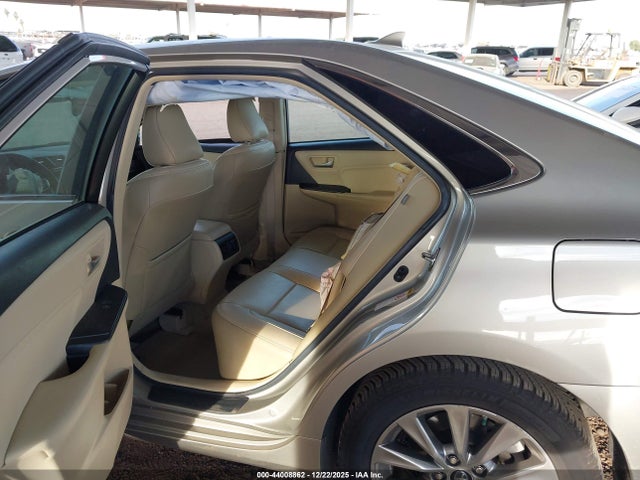 Toyota Camry Xle