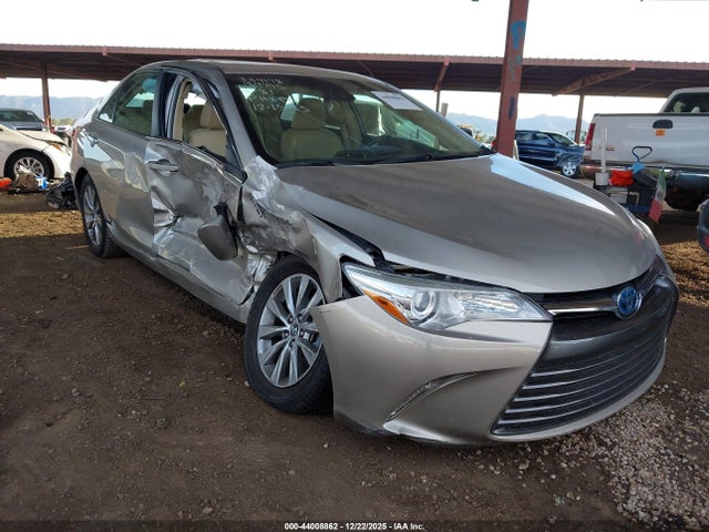 Salvage Toyota Camry Image