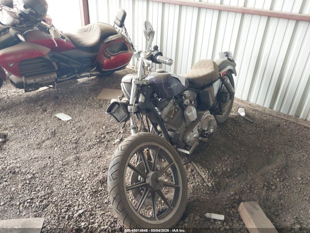 Harley-Davidson Xlh883