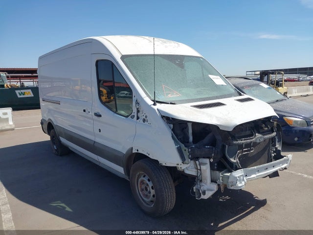 Salvage Ford Transit Image