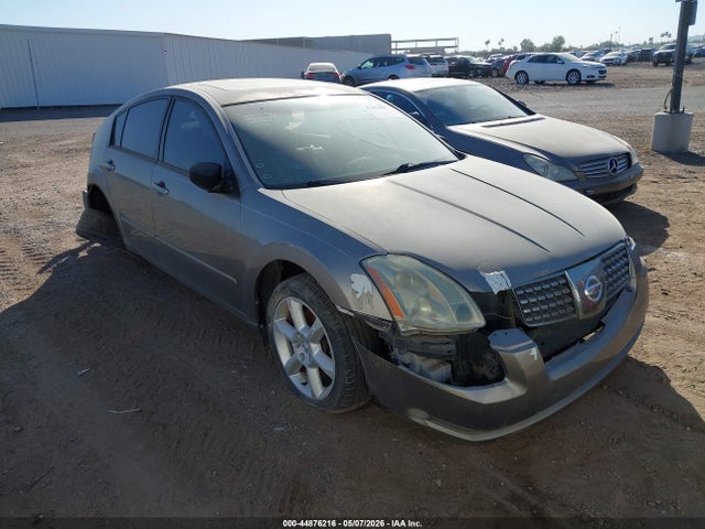 Salvage Nissan Maxima Image