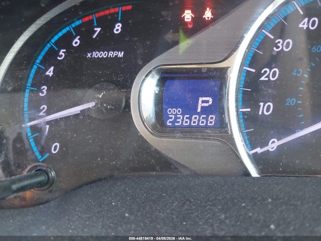 Toyota Sienna Xle V6