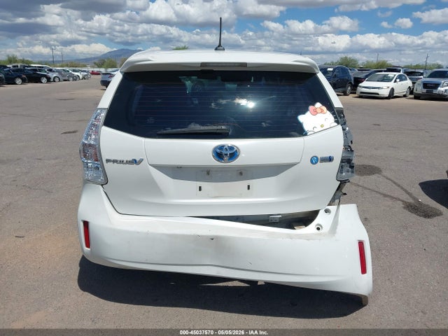 Toyota Prius v Three