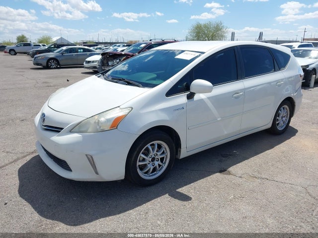 Toyota Prius v Three