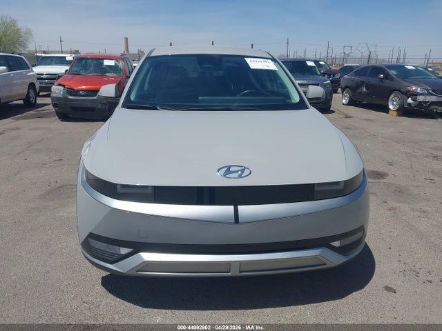 Hyundai Ioniq Sel