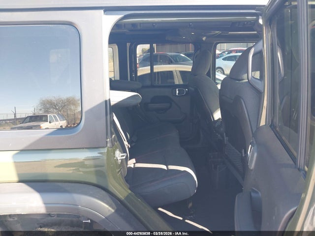 Jeep Wrangler 4-door Rubicon 4x4