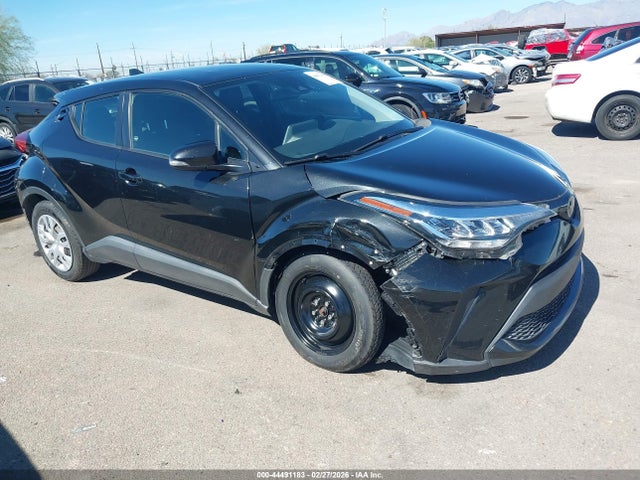 Salvage Toyota C-HR Image