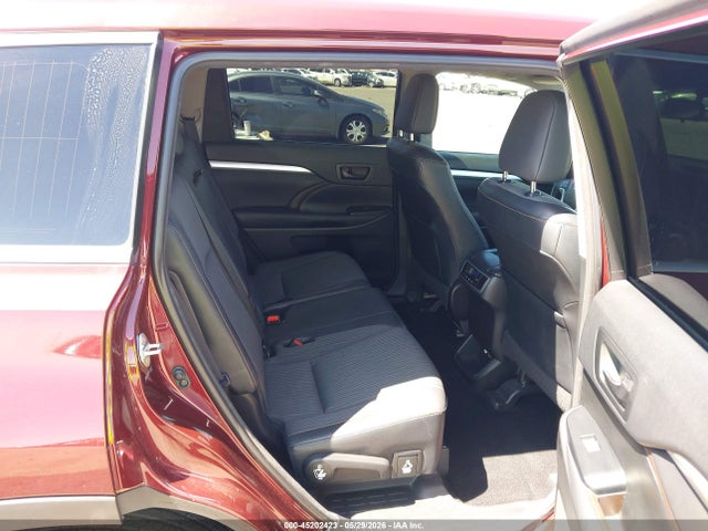 Toyota Highlander Le Plus V6