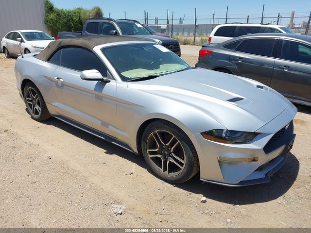 Salvage Ford Mustang Image