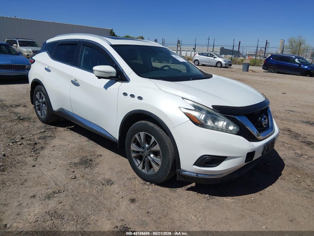 Salvage Nissan Murano Image