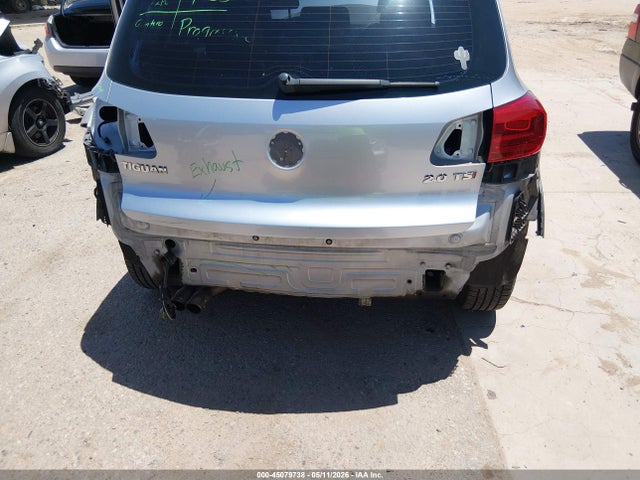 Volkswagen Tiguan S