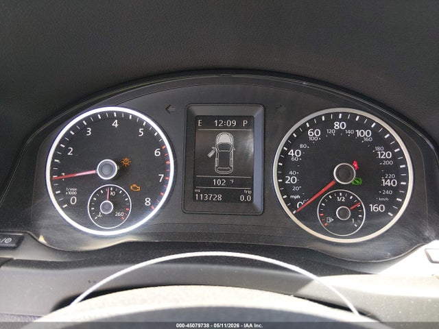Volkswagen Tiguan S