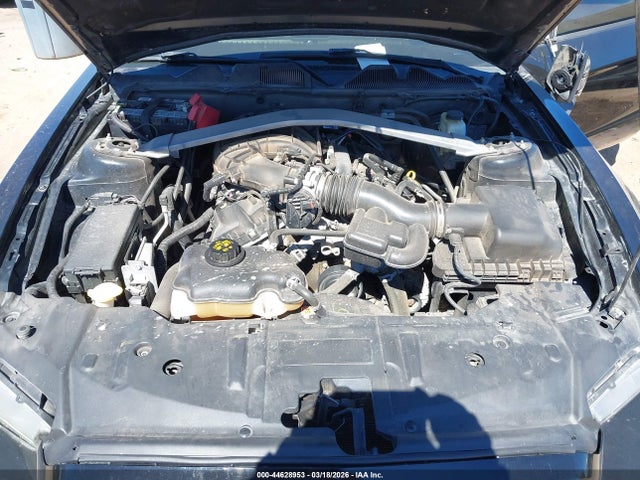Ford Mustang V6 Premium