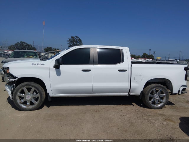 Chevrolet Silverado 1500 2wd  Short Bed Custom