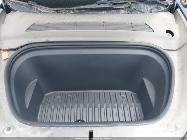 Tesla Model Y Performance Dual Motor All-wheel Drive