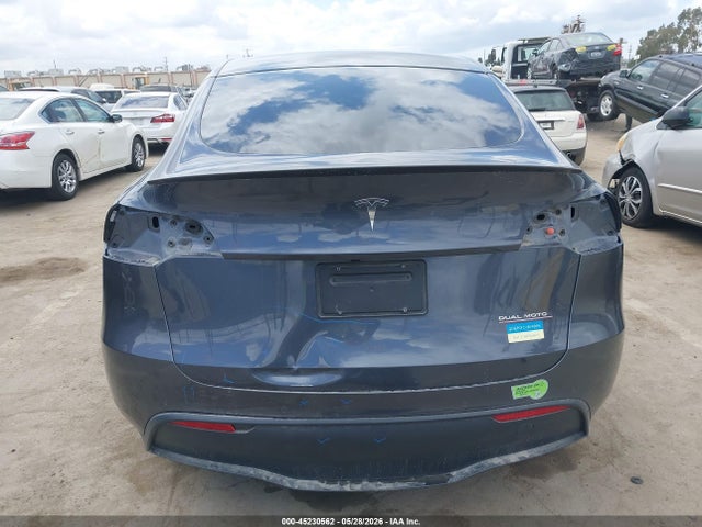Tesla Model Y Performance Dual Motor All-wheel Drive