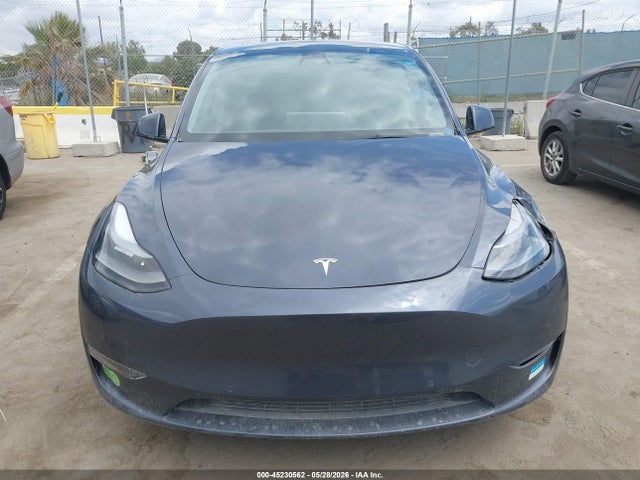 Tesla Model Y Performance Dual Motor All-wheel Drive