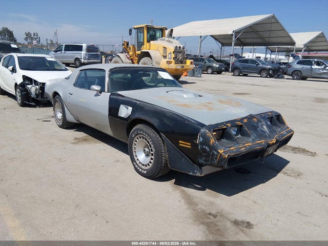 Salvage Pontiac Firebird Image