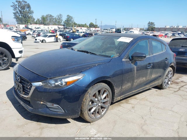 Mazda Mazda3 Touring