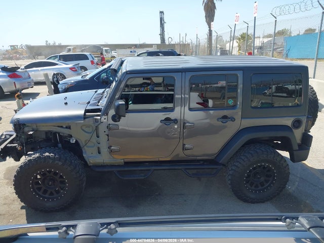 Jeep Wrangler Sport 4x4
