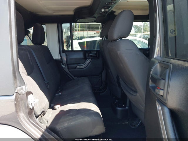 Jeep Wrangler Sport 4x4