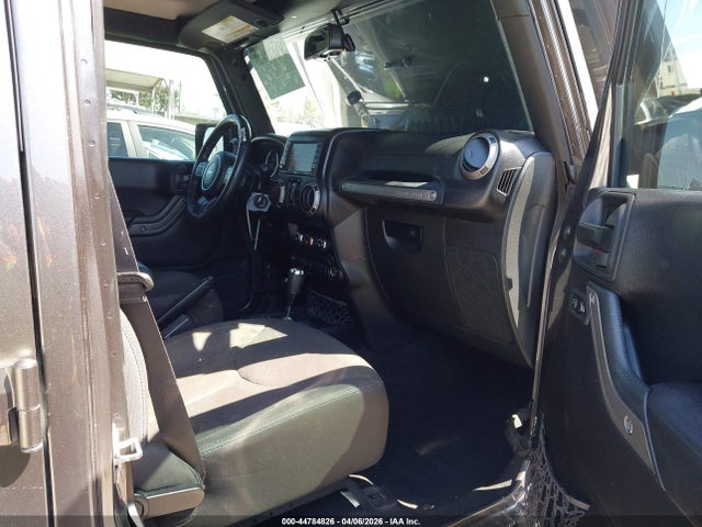 Jeep Wrangler Sport 4x4