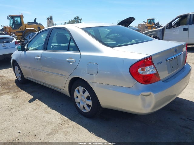 Toyota Camry Le