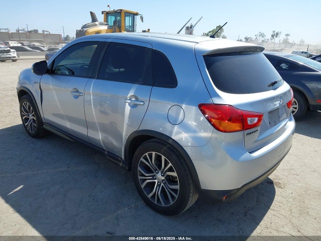 Mitsubishi Outlander 2.0 Es