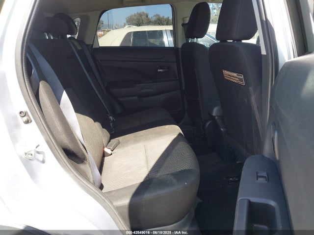 Mitsubishi Outlander 2.0 Es