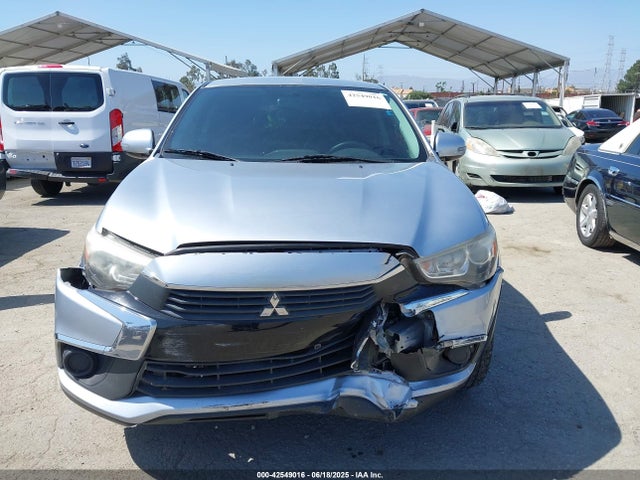 Mitsubishi Outlander 2.0 Es