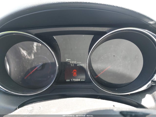 Mitsubishi Outlander 2.0 Es