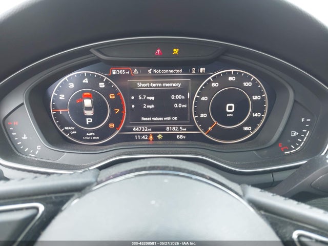 Audi A4 2.0t Ultra Premium