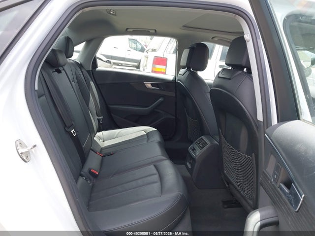 Audi A4 2.0t Ultra Premium