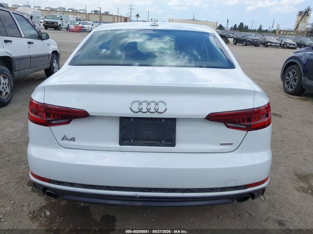 Audi A4 2.0t Ultra Premium