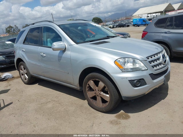 Salvage Mercedes-Benz M-Class Image