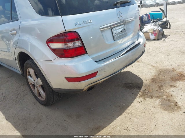 Mercedes-Benz M-Class 4matic