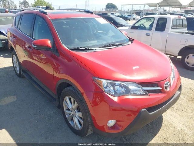 Salvage Toyota RAV4 Image